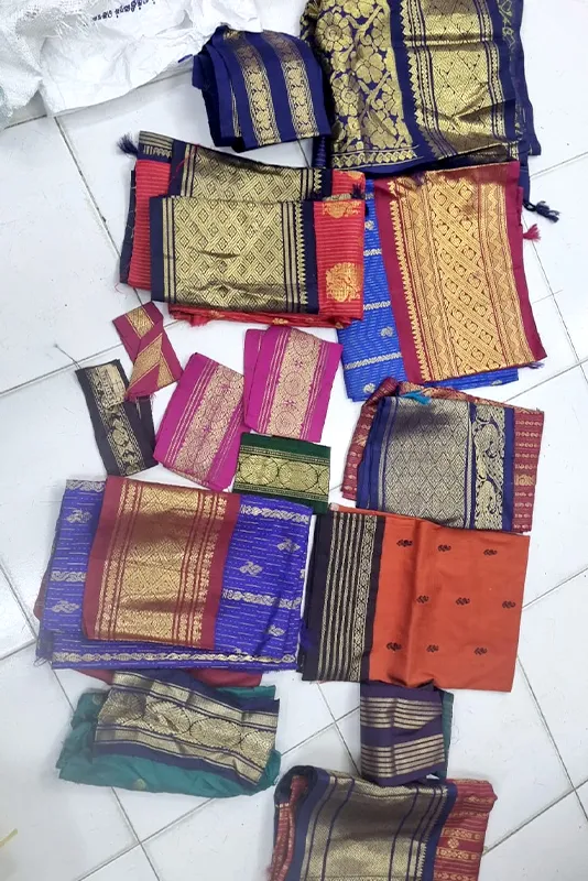 Pattu saree buyers in Mogappair